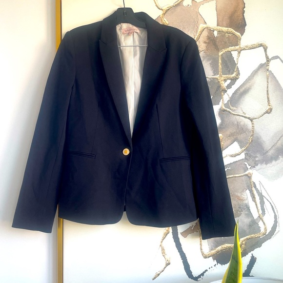 Philosophy Jackets & Blazers - Philosophy black career casual blazer | size large| philosophy boyfriend blazer